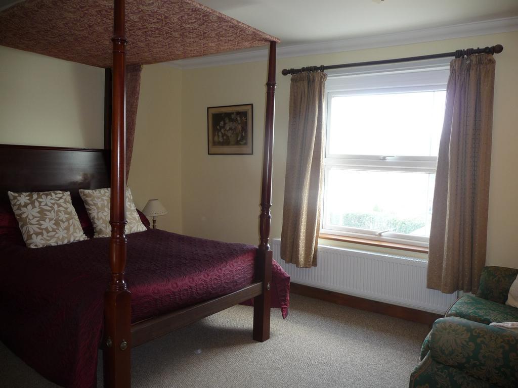 Ivy Hall Wootton Bridge  Zimmer foto